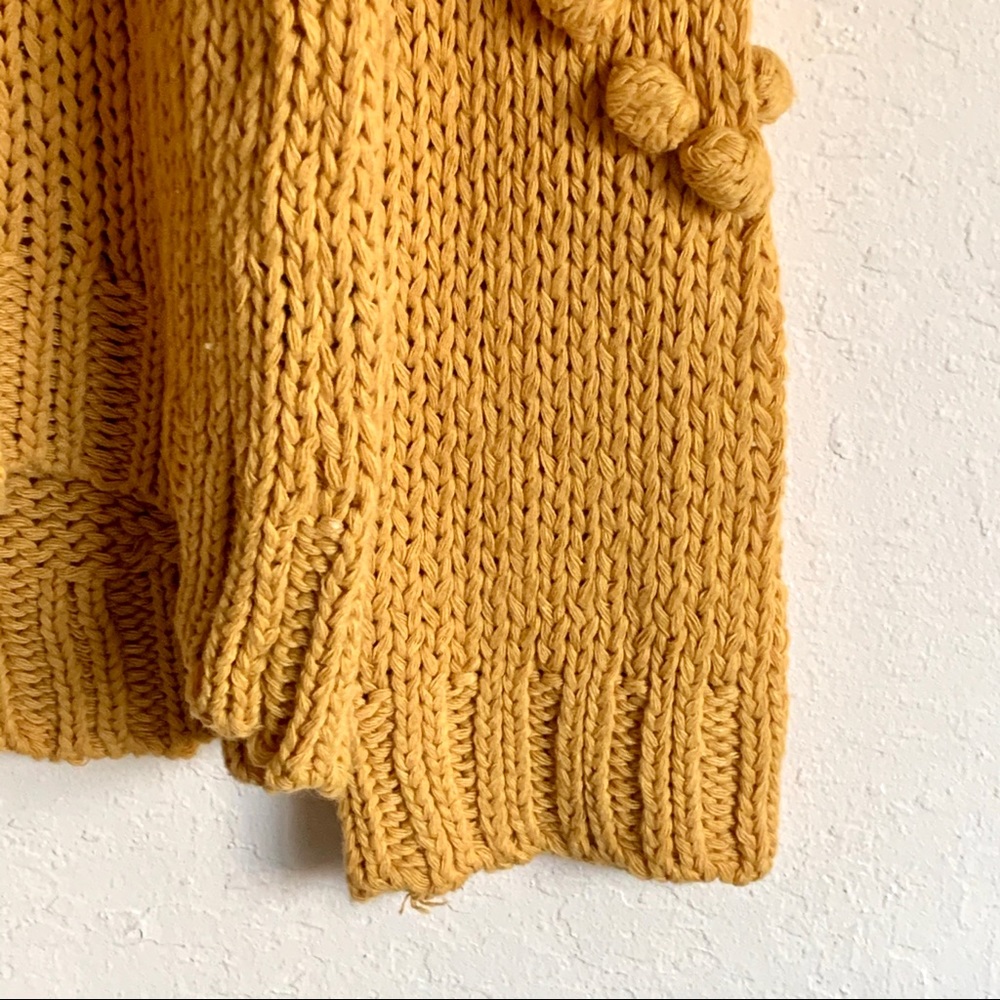 LoveAtFirstFind Yellow Heart Bobble Sweater L - Picture 6 of 8